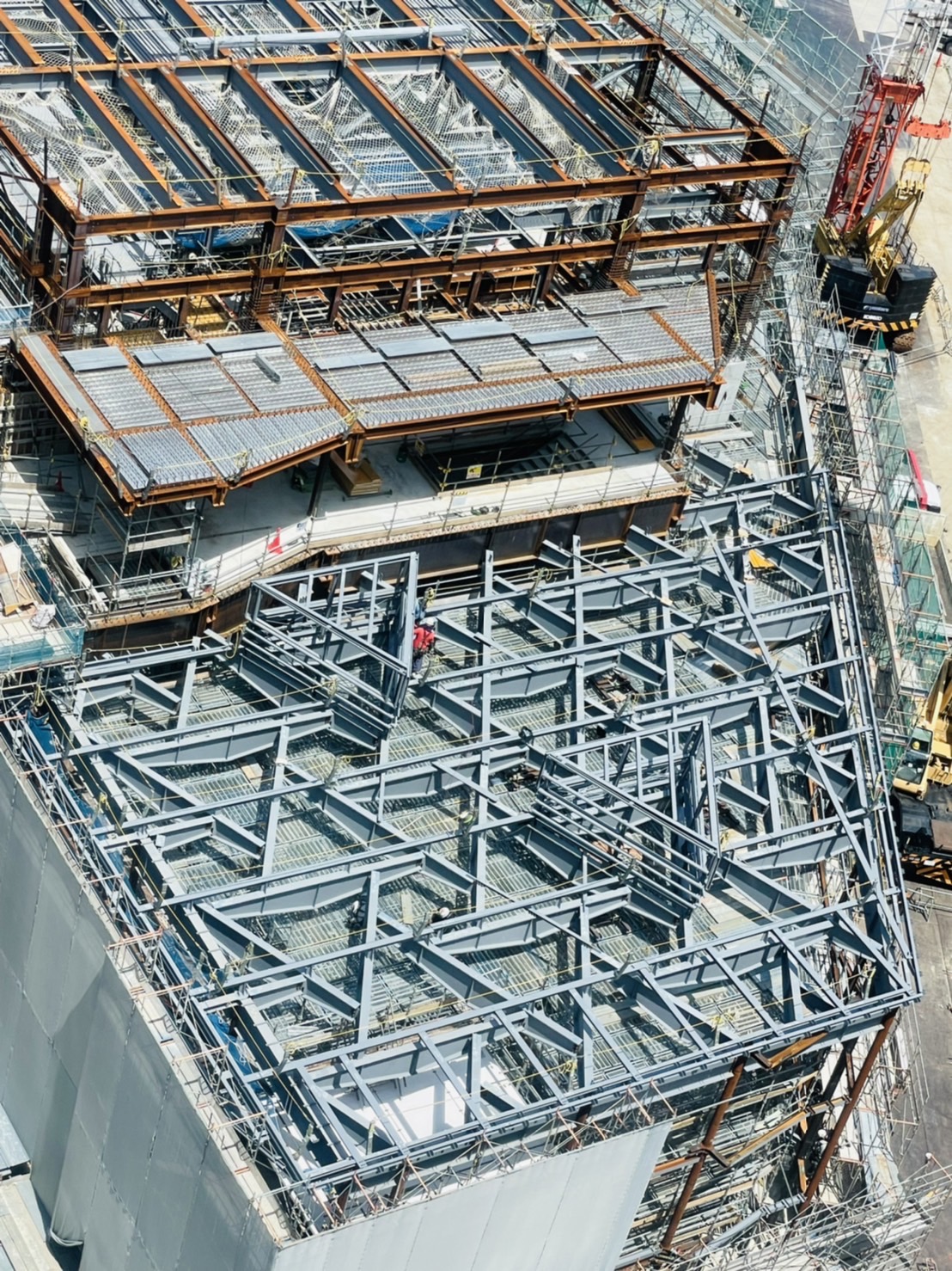 富山市中規模ホール大屋根工事